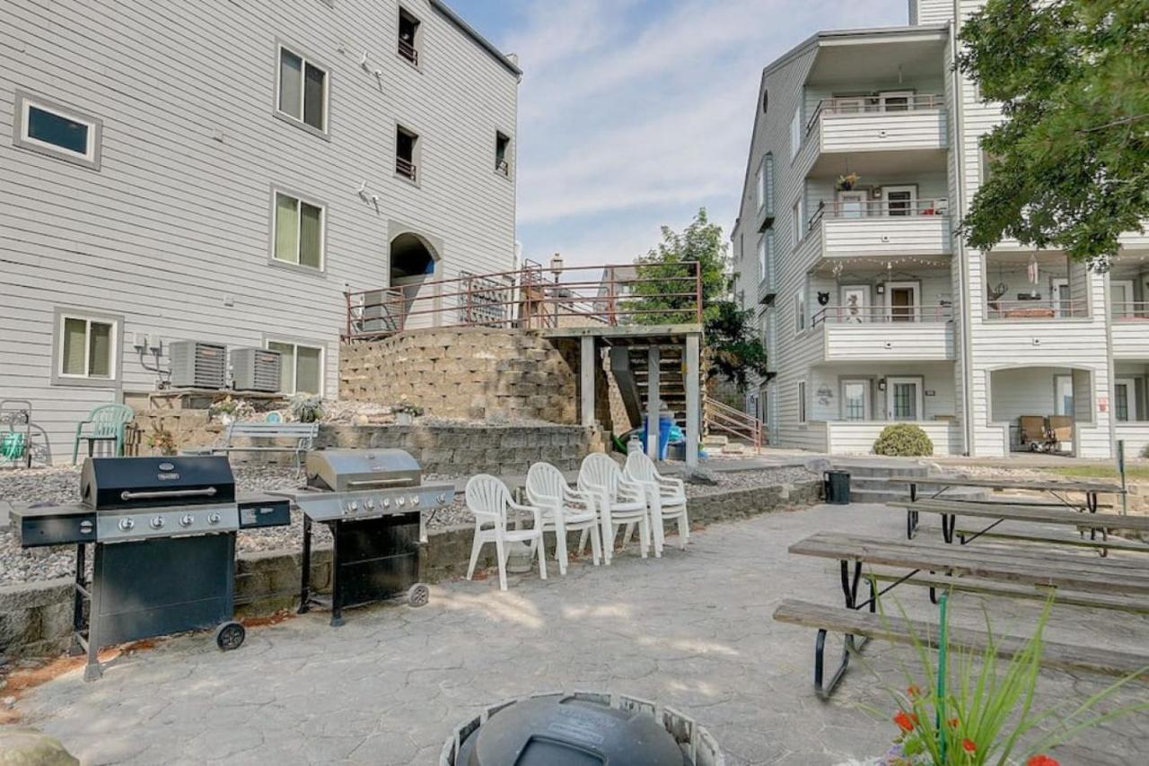 Brown Family Condo For Families Golf Trips And Girls Getaways ウィスコンシン デルズ エクステリア 写真
