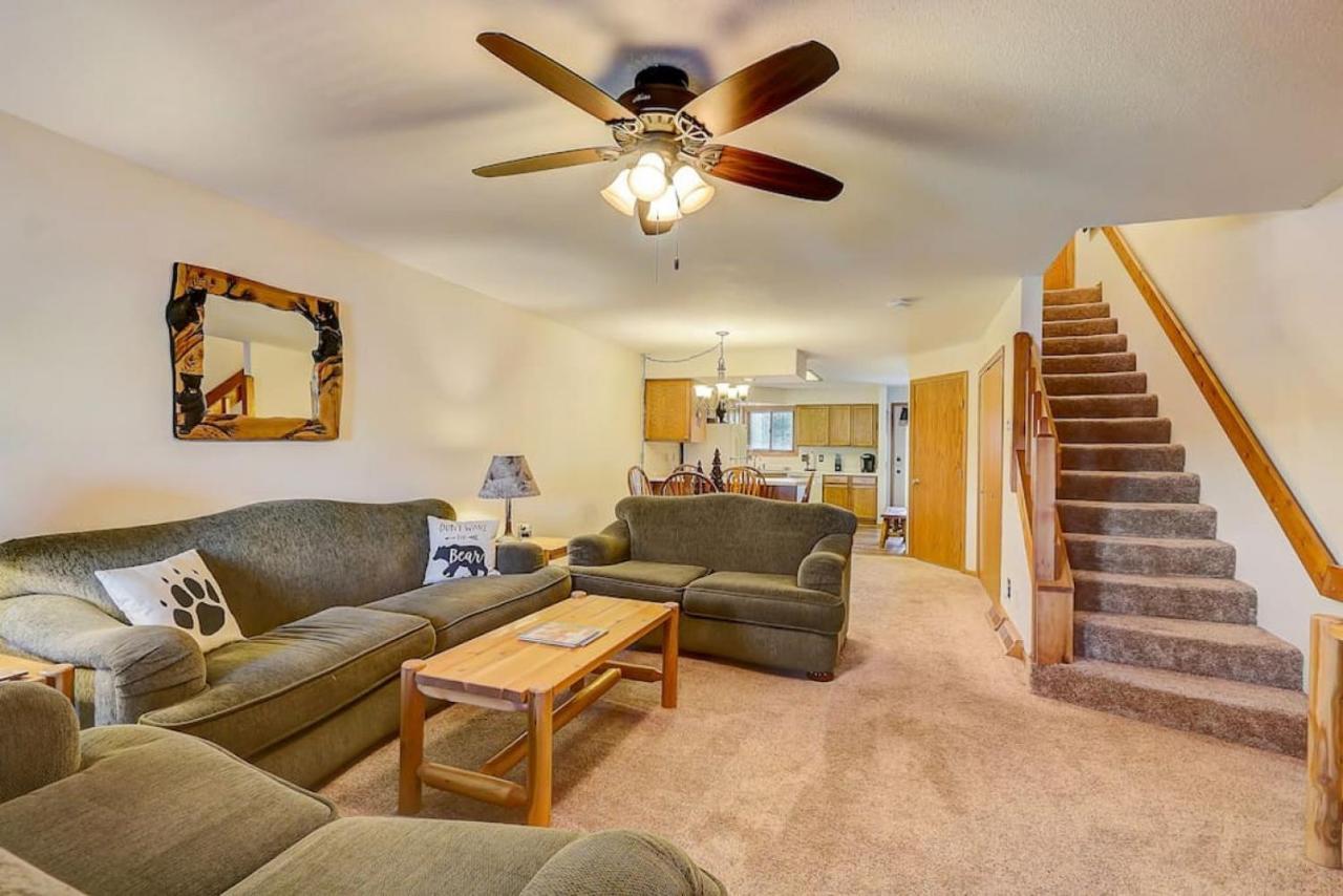 Brown Family Condo For Families Golf Trips And Girls Getaways ウィスコンシン デルズ エクステリア 写真